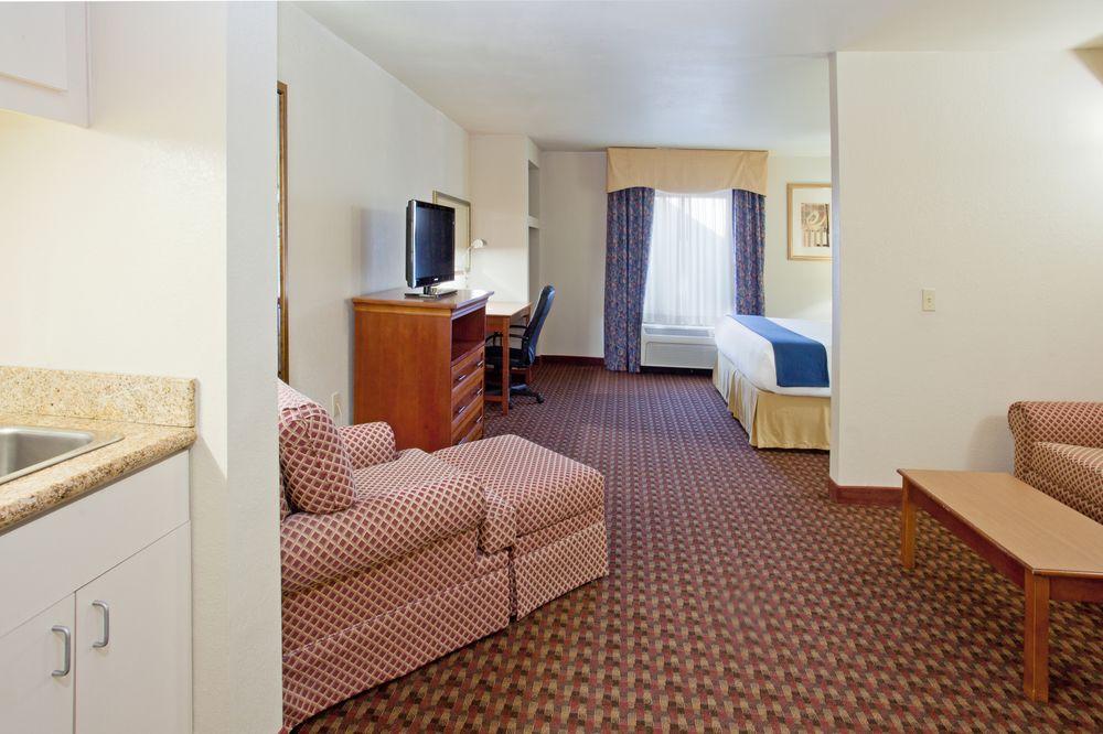 Best Western Plus Sugar Land-Stafford Екстериор снимка